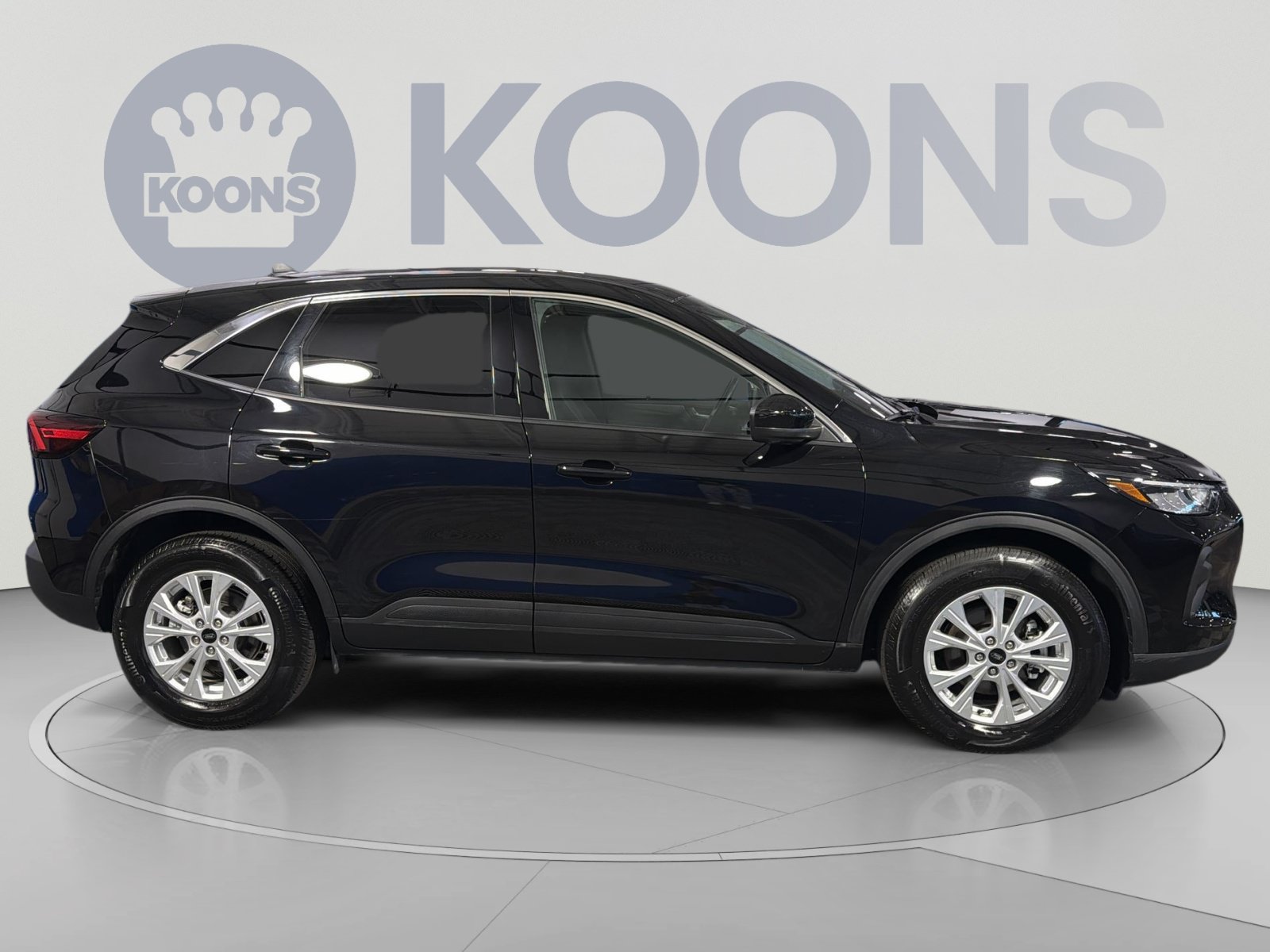 Certified 2023 Ford Escape Active w/ Tech Pack #2 AWD/4WD image 8