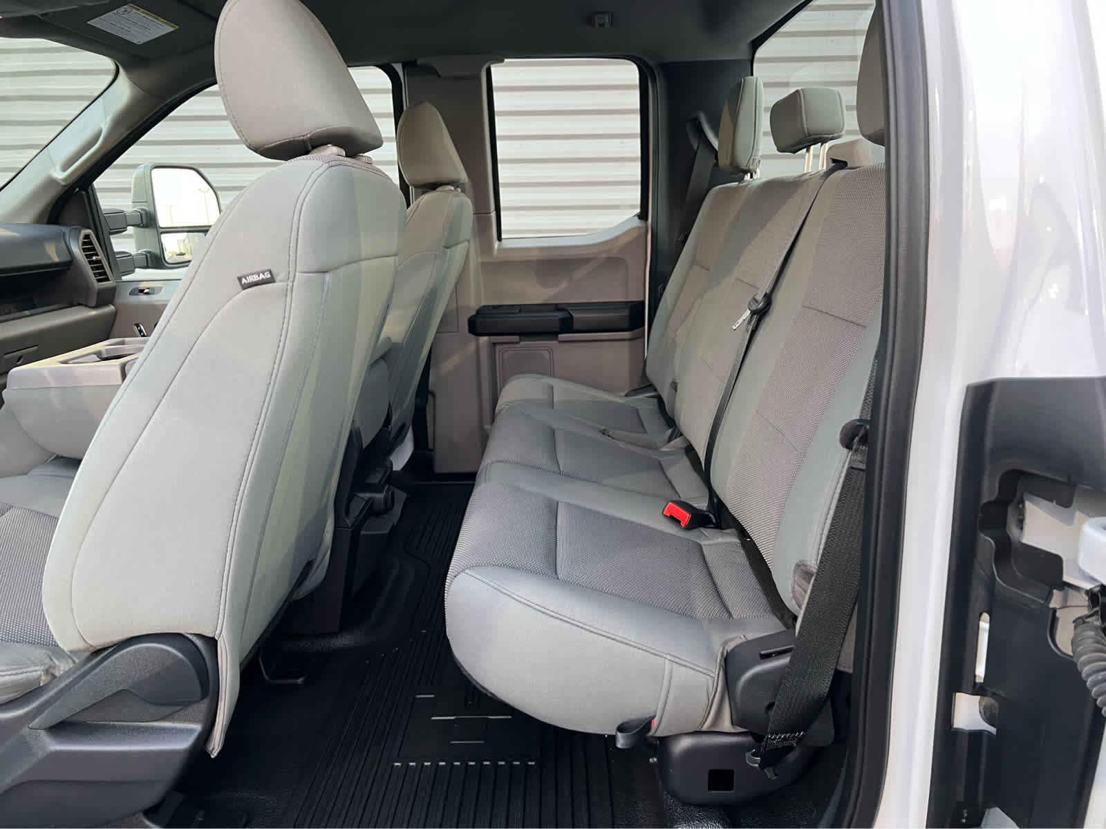 Certified 2022 Ford F350 XL w/ Power Equipment Group image 26