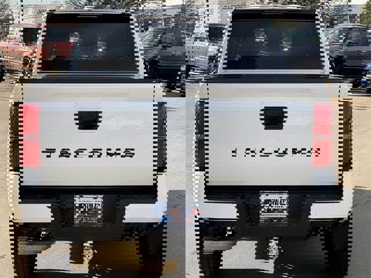 Used 2024 Toyota Tacoma SR5 image 5