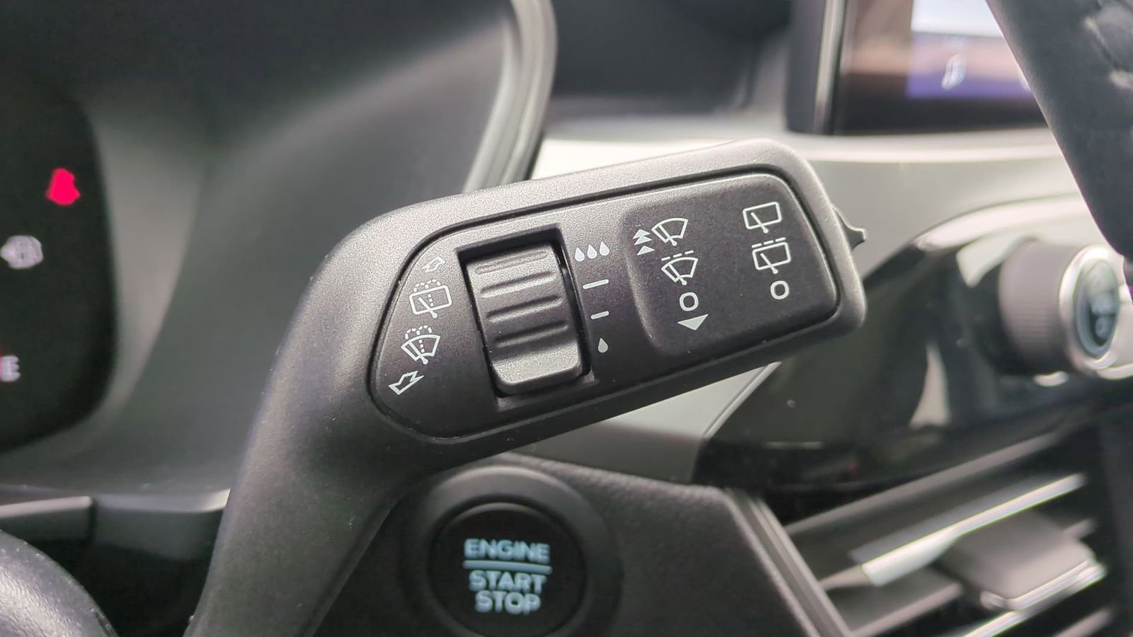 Certified 2023 Ford Escape Active image 25