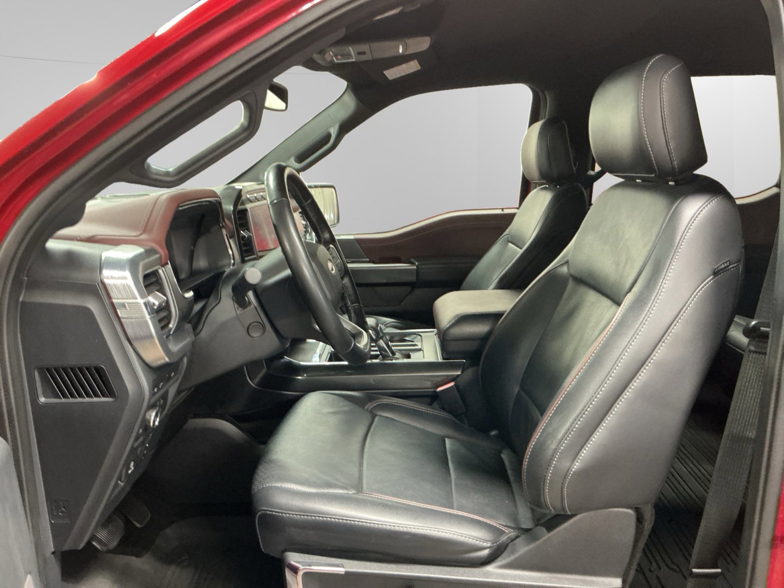 Certified 2021 Ford F150 Lariat w/ Equipment Group 502A High image 9