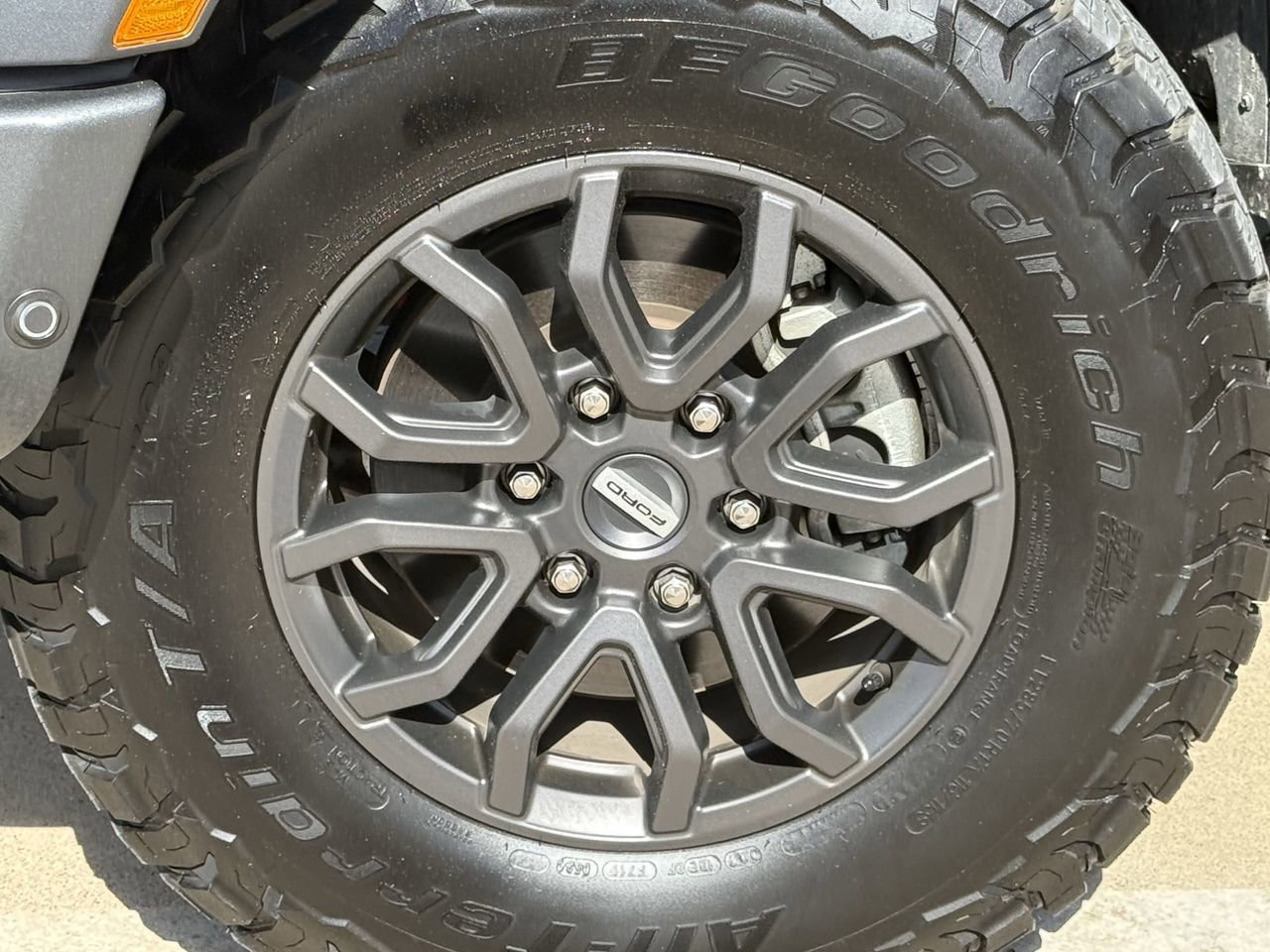 Certified 2024 Ford Ranger Raptor AWD/4WD image 8