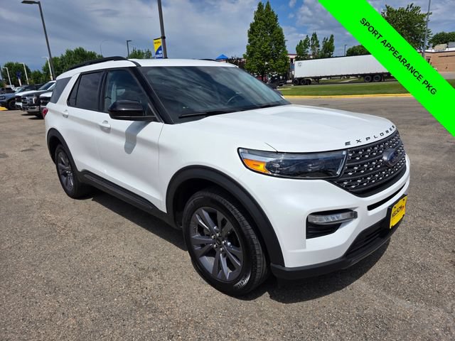 Certified 2022 Ford Explorer XLT w/ Equipment Group 202A AWD/4WD image 5