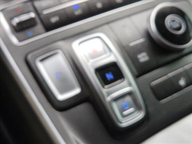 Used 2023 Hyundai Santa Fe SEL FWD image 14