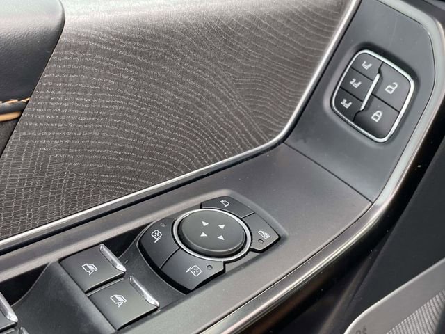 Certified 2021 Ford F150 Platinum w/ Equipment Group 701A High image 29