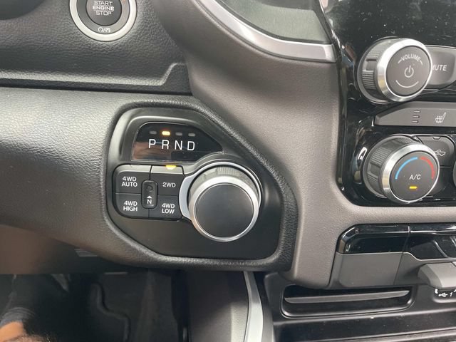 Used 2022 RAM 1500 Big Horn AWD/4WD image 32