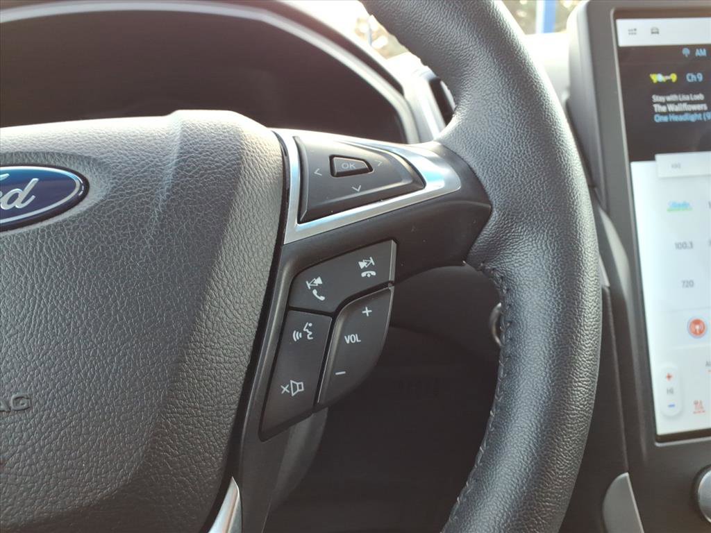 Certified 2024 Ford Edge SEL w/ Convenience Package image 18