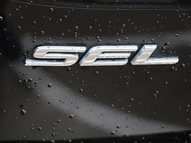 Certified 2024 Ford Edge SEL AWD/4WD image 31