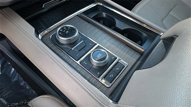 Certified 2023 Ford Expedition Limited image 29