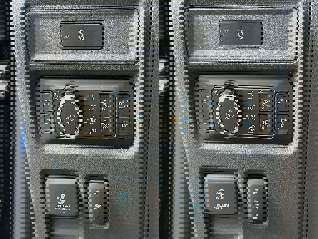 Certified 2025 Ford F150 Raptor image 26