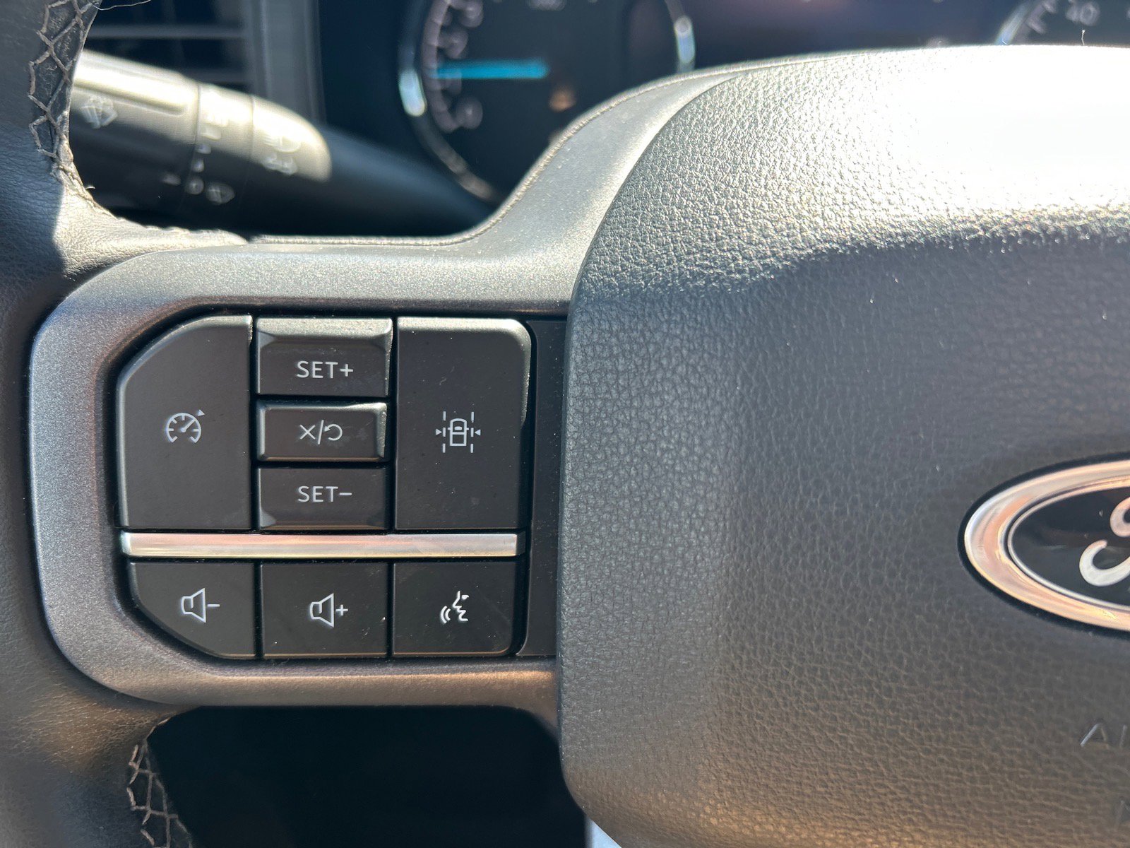 Certified 2023 Ford F150 XLT w/ Equipment Group 302A High image 24