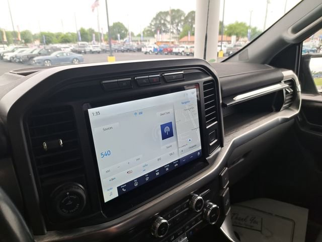Certified 2022 Ford F150 Lariat w/ Trailer Tow Package AWD/4WD image 10