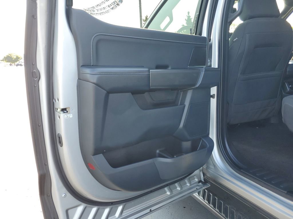 Certified 2022 Ford F150 XLT w/ Equipment Group 302A High image 23