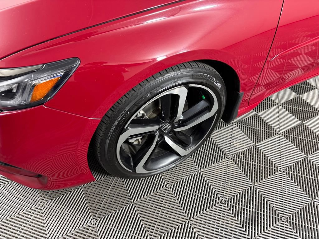 Used 2019 Honda Accord Sport image 10