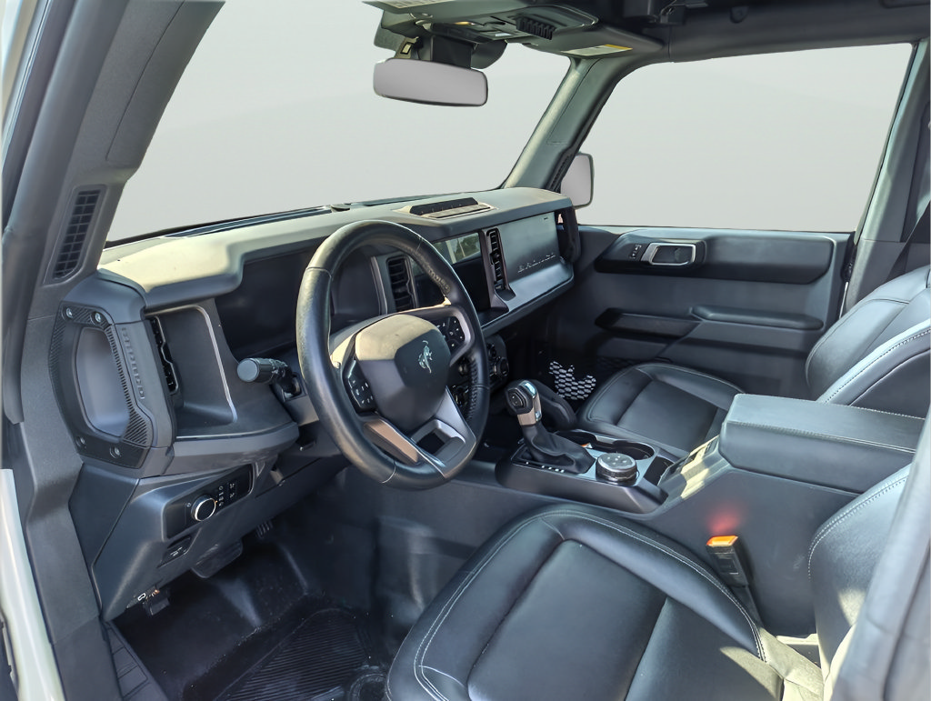 Certified 2025 Ford Bronco Badlands w/ Sasquatch Package AWD/4WD image 6