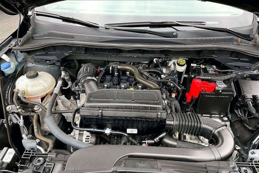 Certified 2023 Ford Escape Active w/ Tech Pack #1 AWD/4WD image 9