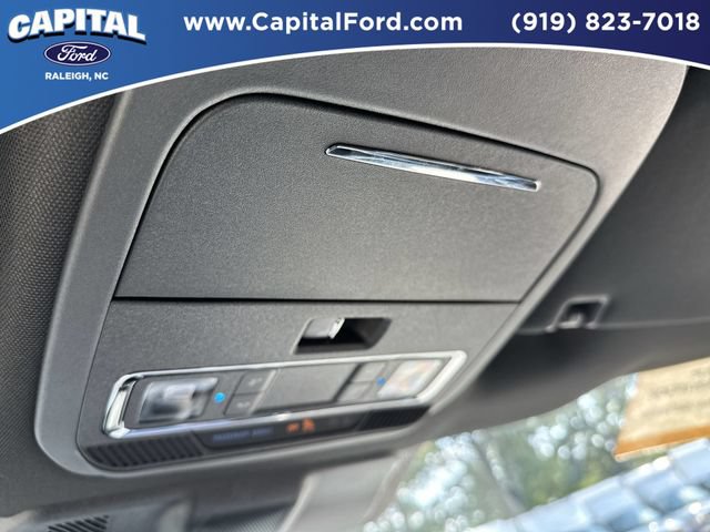Certified 2025 Ford F150 Platinum w/ FX4 Off-Road Package AWD/4WD image 32
