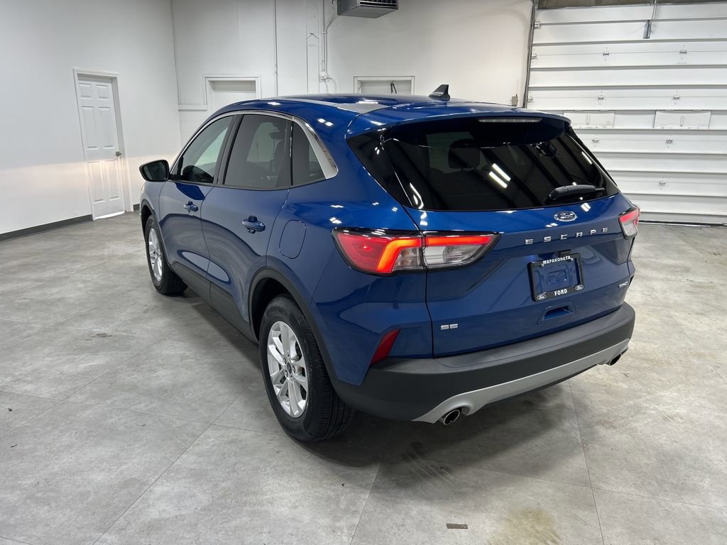 Certified 2022 Ford Escape SE w/ Cold Weather Package image 7
