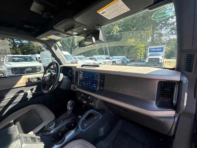 Certified 2024 Ford Bronco Wildtrak AWD/4WD image 10