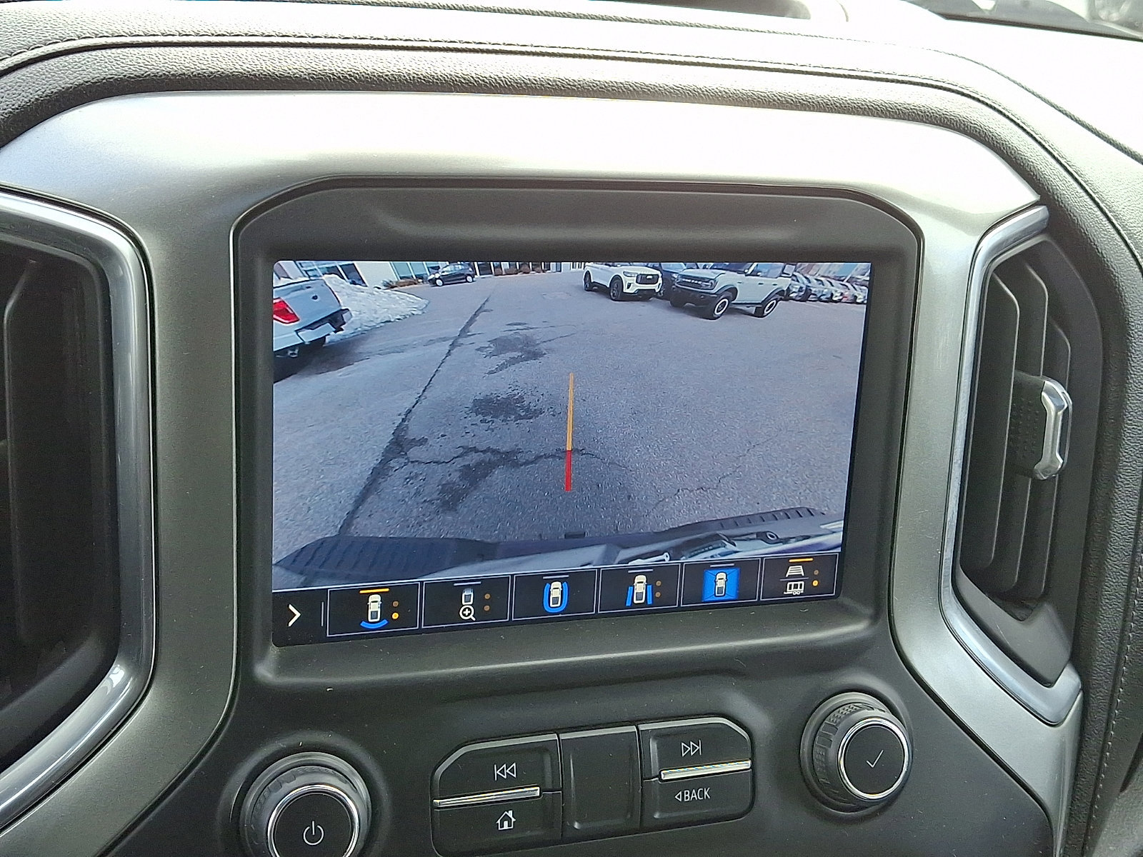 Used 2022 Chevrolet Silverado 3500 LTZ w/ LTZ Plus Package image 26