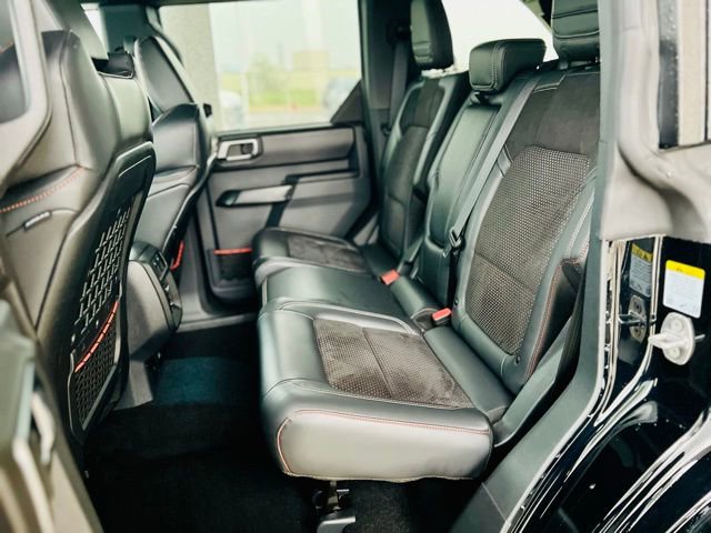 Certified 2025 Ford Bronco Raptor w/ Interior Carbon Fiber Pack AWD/4WD image 13