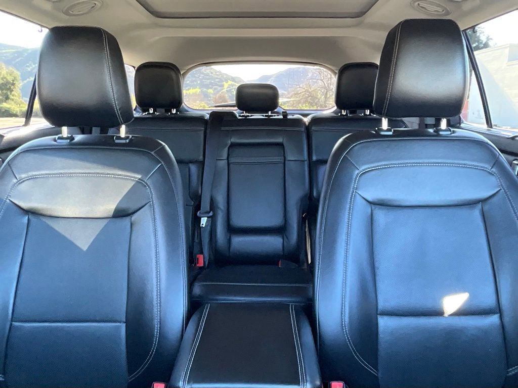 Certified 2021 Ford Explorer Limited w/ Equipment Group 301A image 51