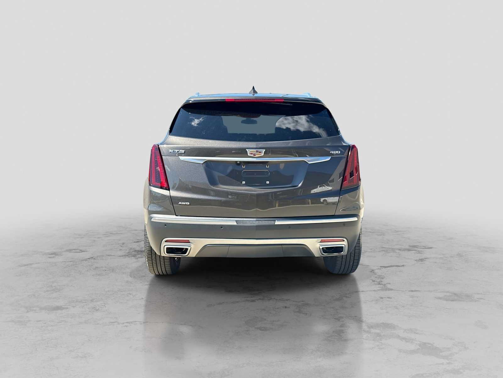 Used 2020 Cadillac XT5 Premium Luxury w/ LPO, Floor Liner Package AWD/4WD image 5