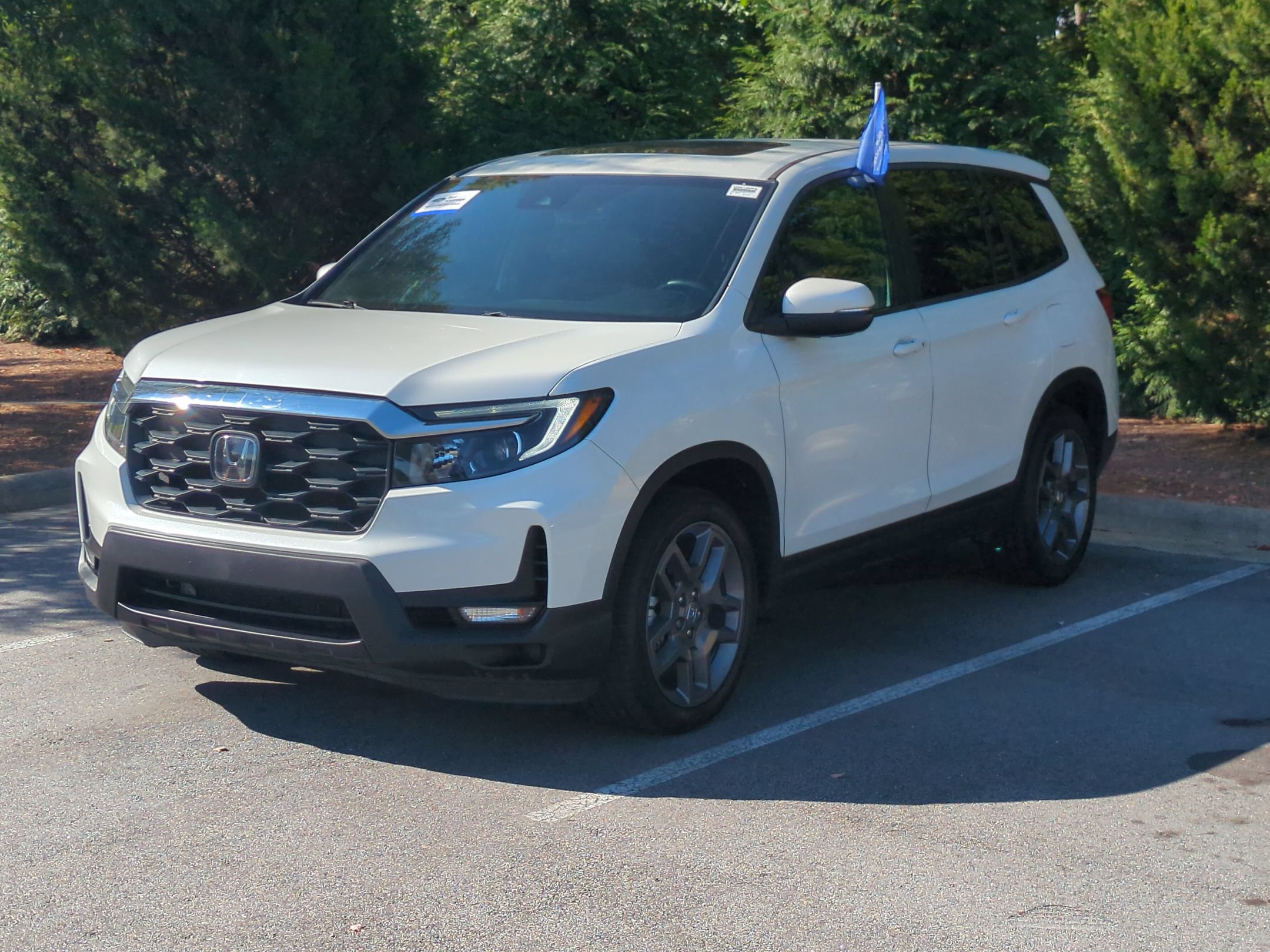 Used 2022 Honda Passport EX-L image 6