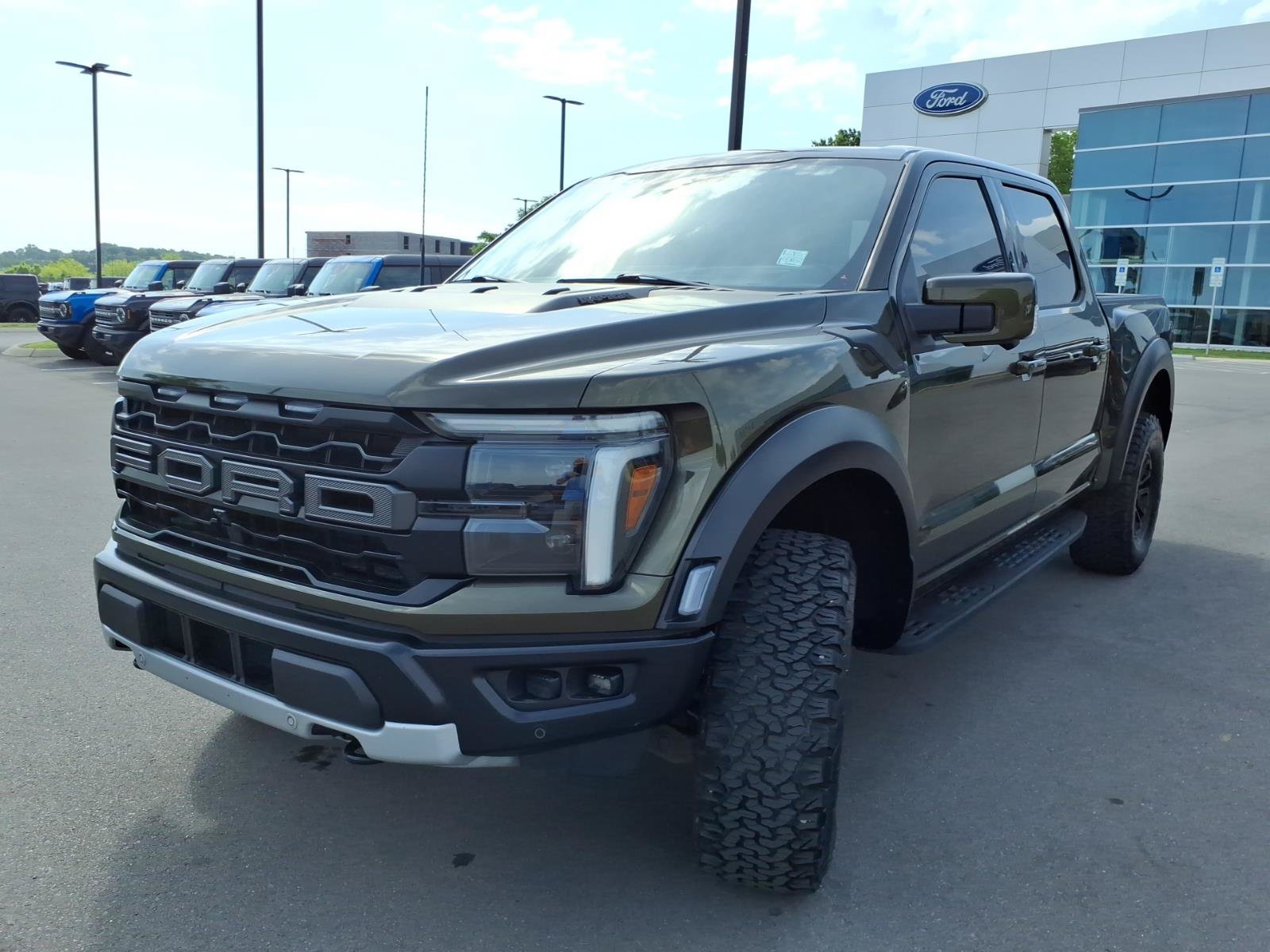 Certified 2024 Ford F150 Raptor AWD/4WD image 7