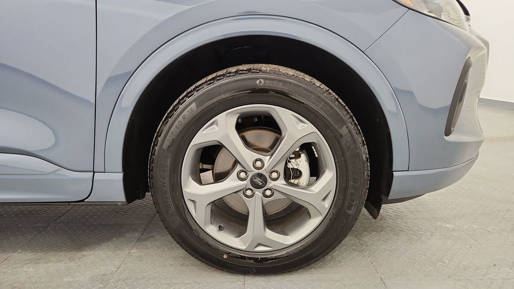 Certified 2023 Ford Escape ST-Line Select w/ Tech Pack #1 image 25