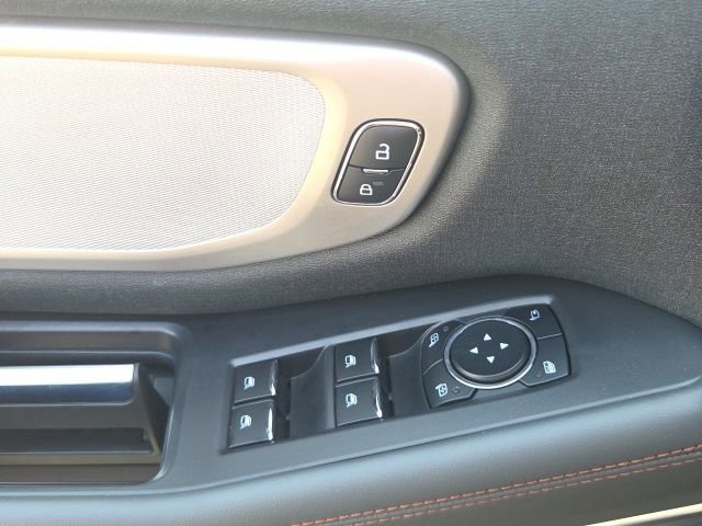 Certified 2025 Ford Expedition Active AWD/4WD image 24