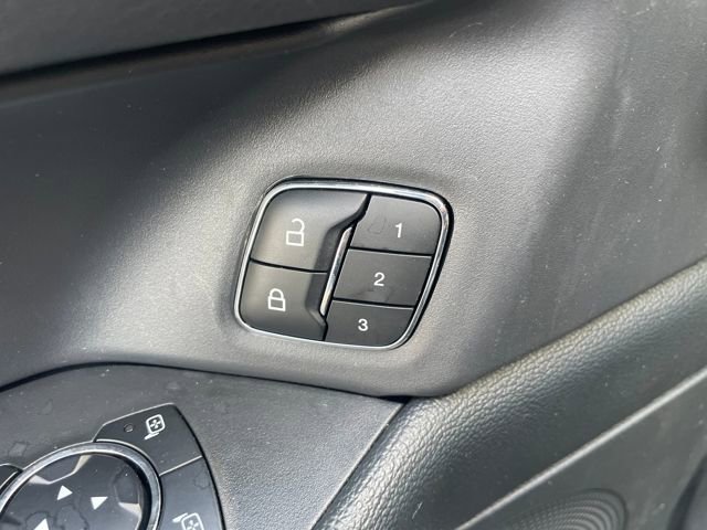 Certified 2024 Ford Expedition XLT image 18