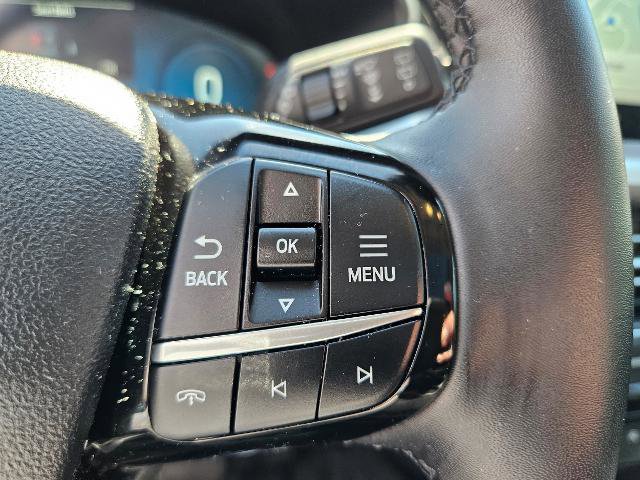 Certified 2024 Ford Escape Platinum w/ Premium Technology Package AWD/4WD image 19