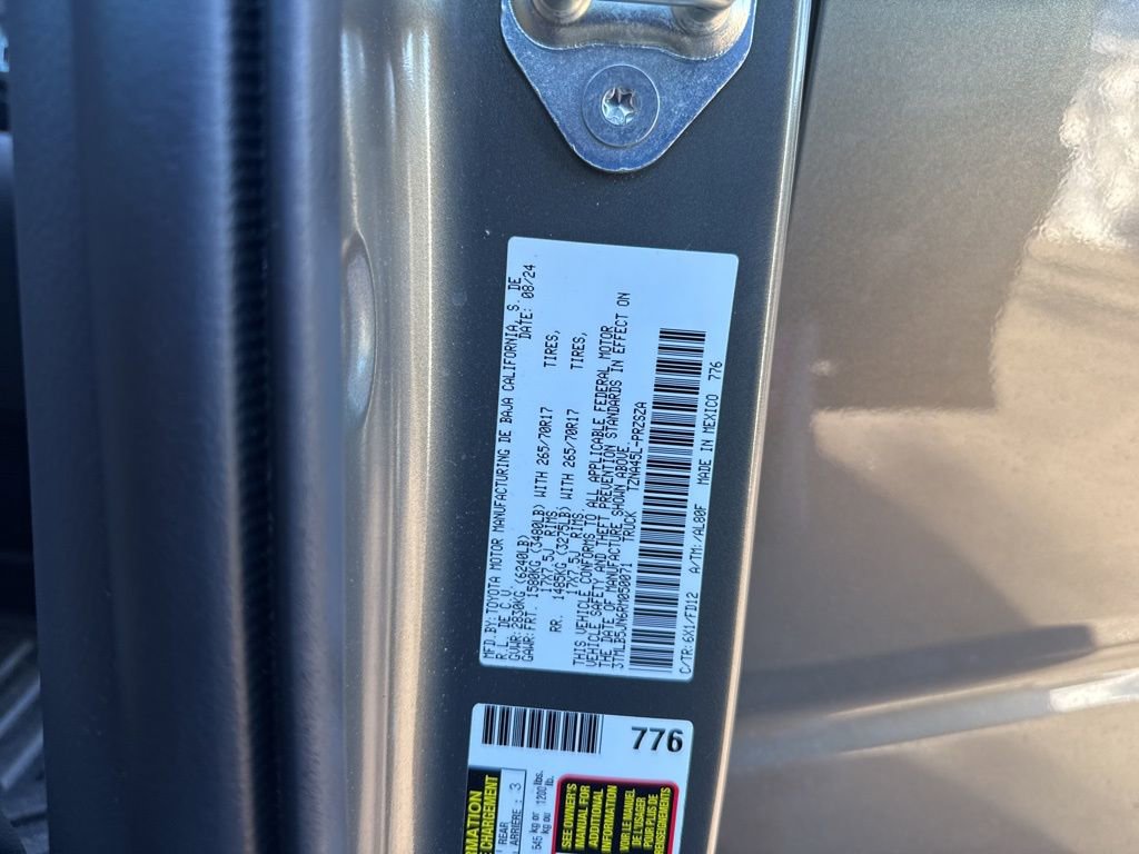 Used 2024 Toyota Tacoma TRD Off-Road image 14