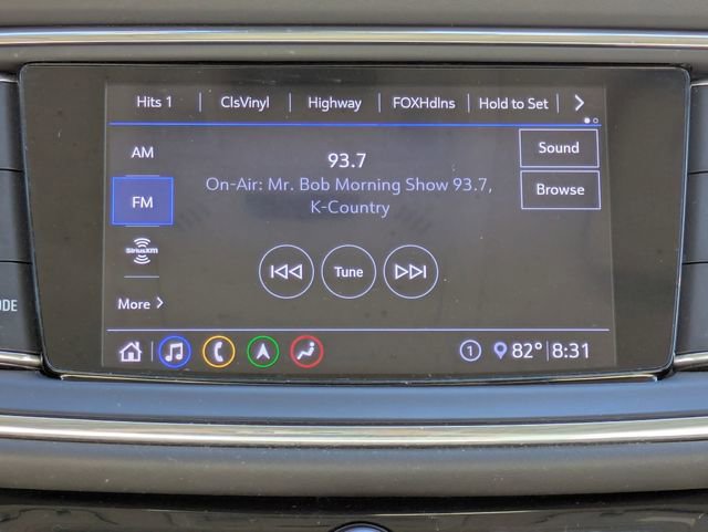 Used 2020 Buick Enclave Essence w/ Sound and Sites Package FWD image 18