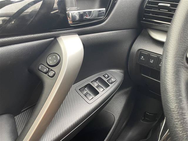 Used 2023 Mitsubishi Eclipse Cross SE AWD/4WD image 29