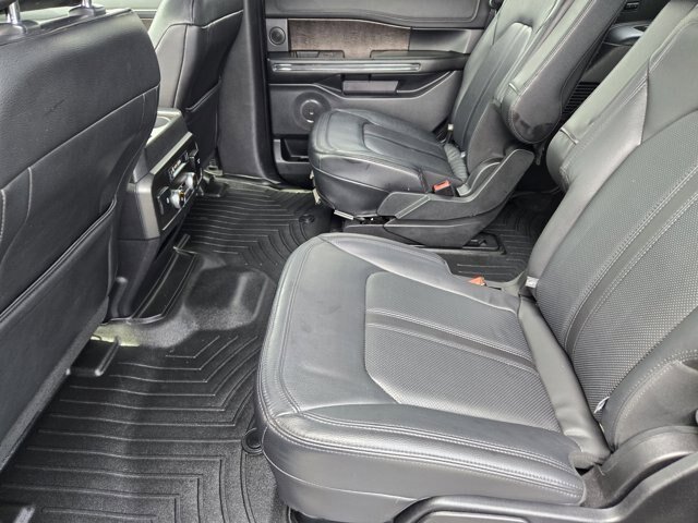Certified 2018 Ford Expedition Limited w/ Equipment Group 302A AWD/4WD image 28