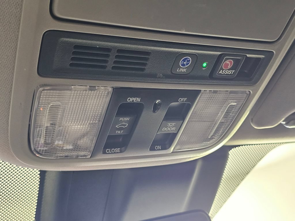 Used 2019 Honda Odyssey Touring image 34