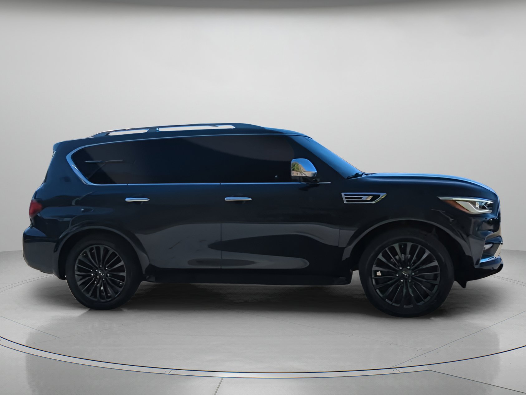 Used 2022 INFINITI QX80 Sensory w/ Cargo Package image 33