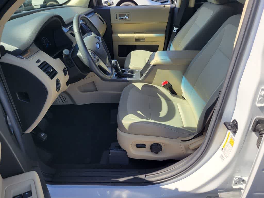 Certified 2019 Ford Flex SE FWD image 8