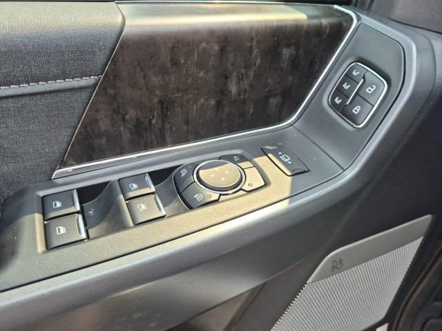 Certified 2023 Ford F350 4x4 Crew Cab Super Duty image 14