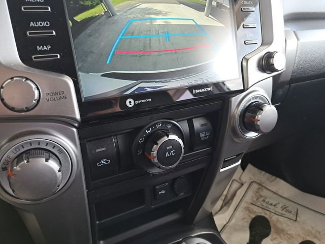 Used 2020 Toyota 4Runner SR5 Premium w/ Moonroof Package AWD/4WD image 11