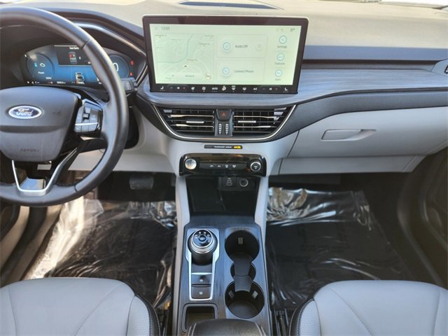 Certified 2025 Ford Escape Platinum w/ Premium Technology Package image 14
