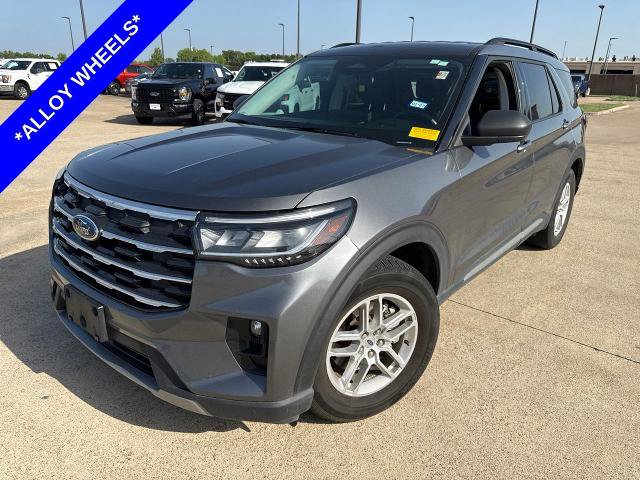 Certified 2025 Ford Explorer Active w/ Active Comfort Package RWD image 1