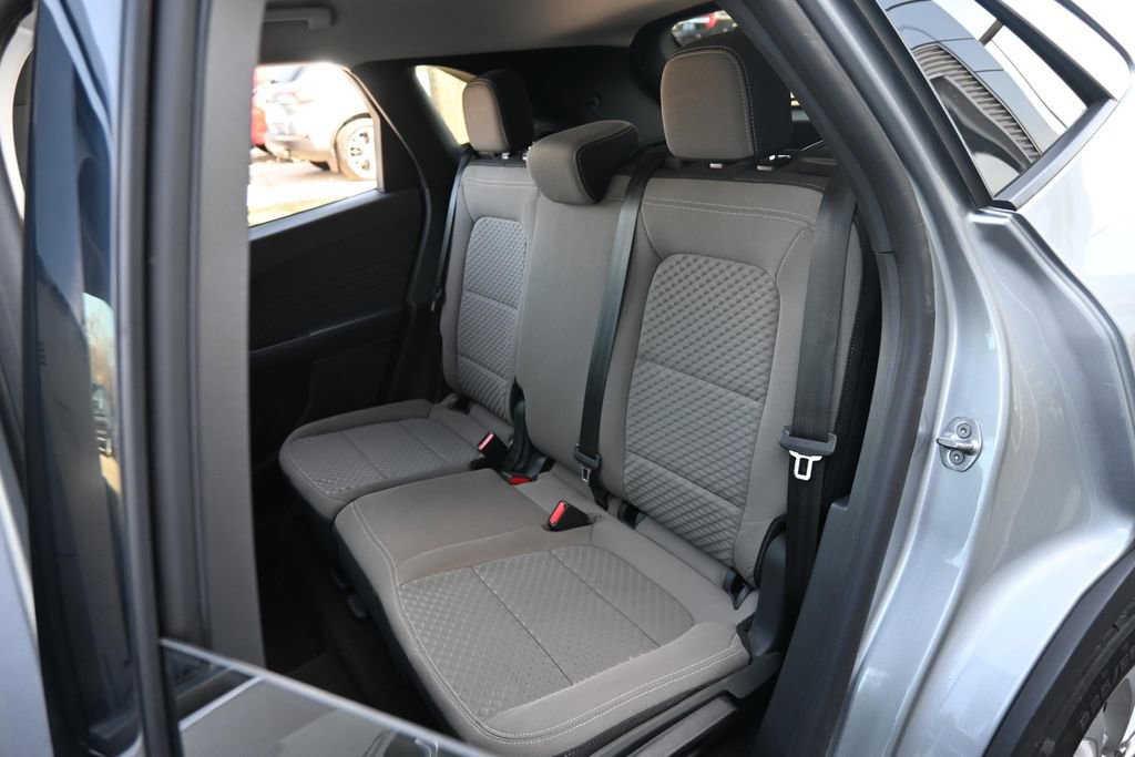 Certified 2022 Ford Escape SE image 25