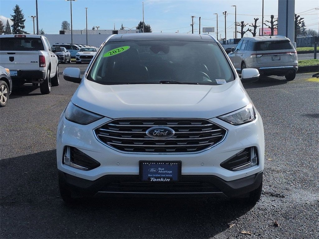 Certified 2023 Ford Edge Titanium w/ Class II Trailer Tow Package image 8