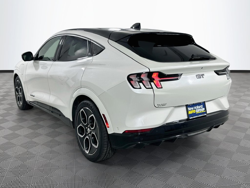 Certified 2022 Ford Mustang Mach-E GT AWD/4WD image 5