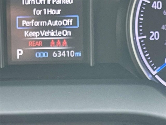 Used 2021 Toyota Venza LE image 20