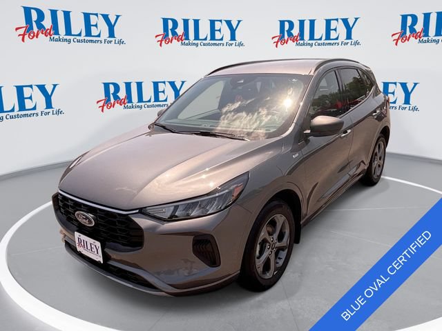 Certified 2024 Ford Escape ST-Line AWD/4WD image 1