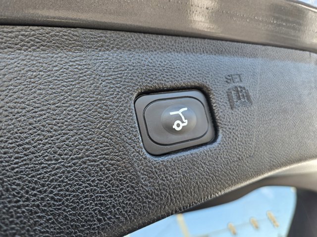 Certified 2024 Ford Edge ST-Line image 37